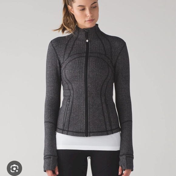 lululemon athletica Tops - Lululemon Define Jacket - Size 8